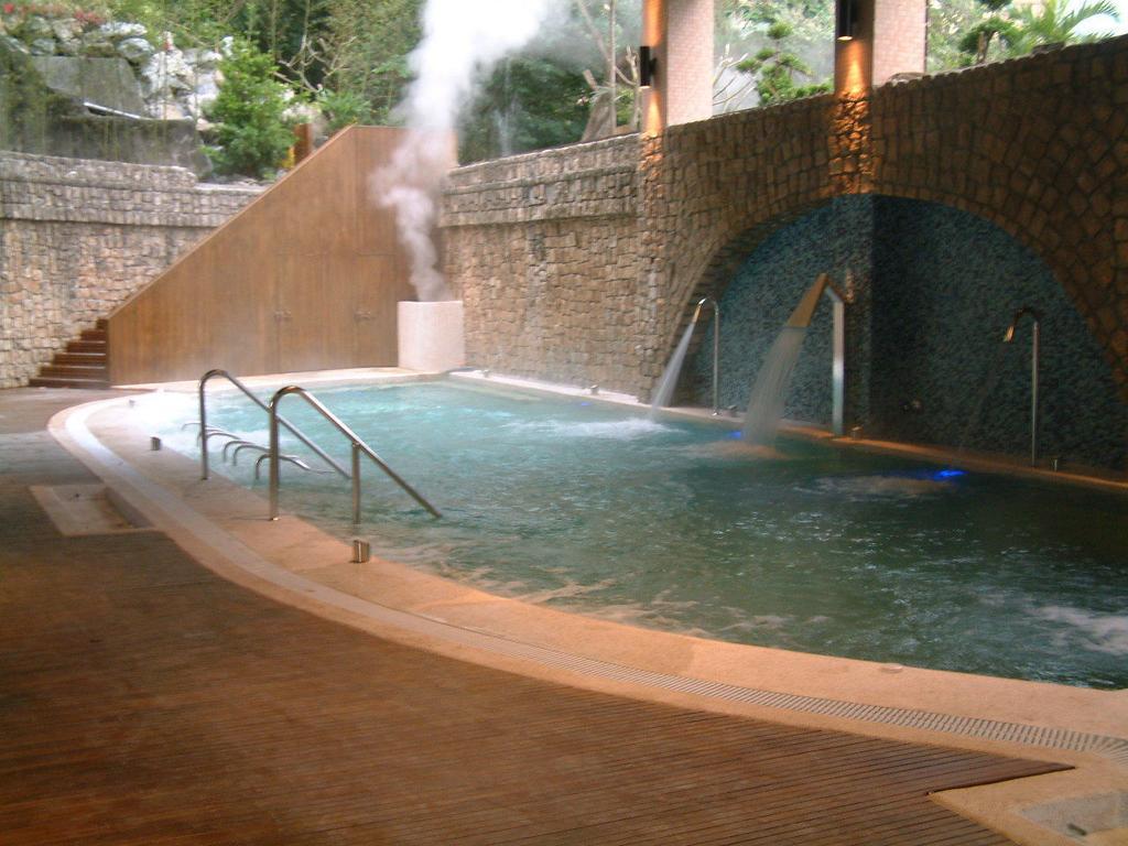 Hoya Hot Springs Resort & Spa Wenquan Luaran gambar